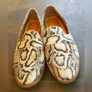 Franco Sarto Snake Skin Loafers size 6m